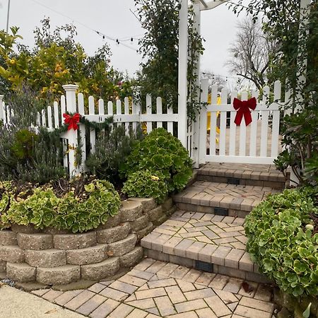 English Rose Garden Cottage Near Roseville, Ca Цитрус-Гайтс Екстер'єр фото